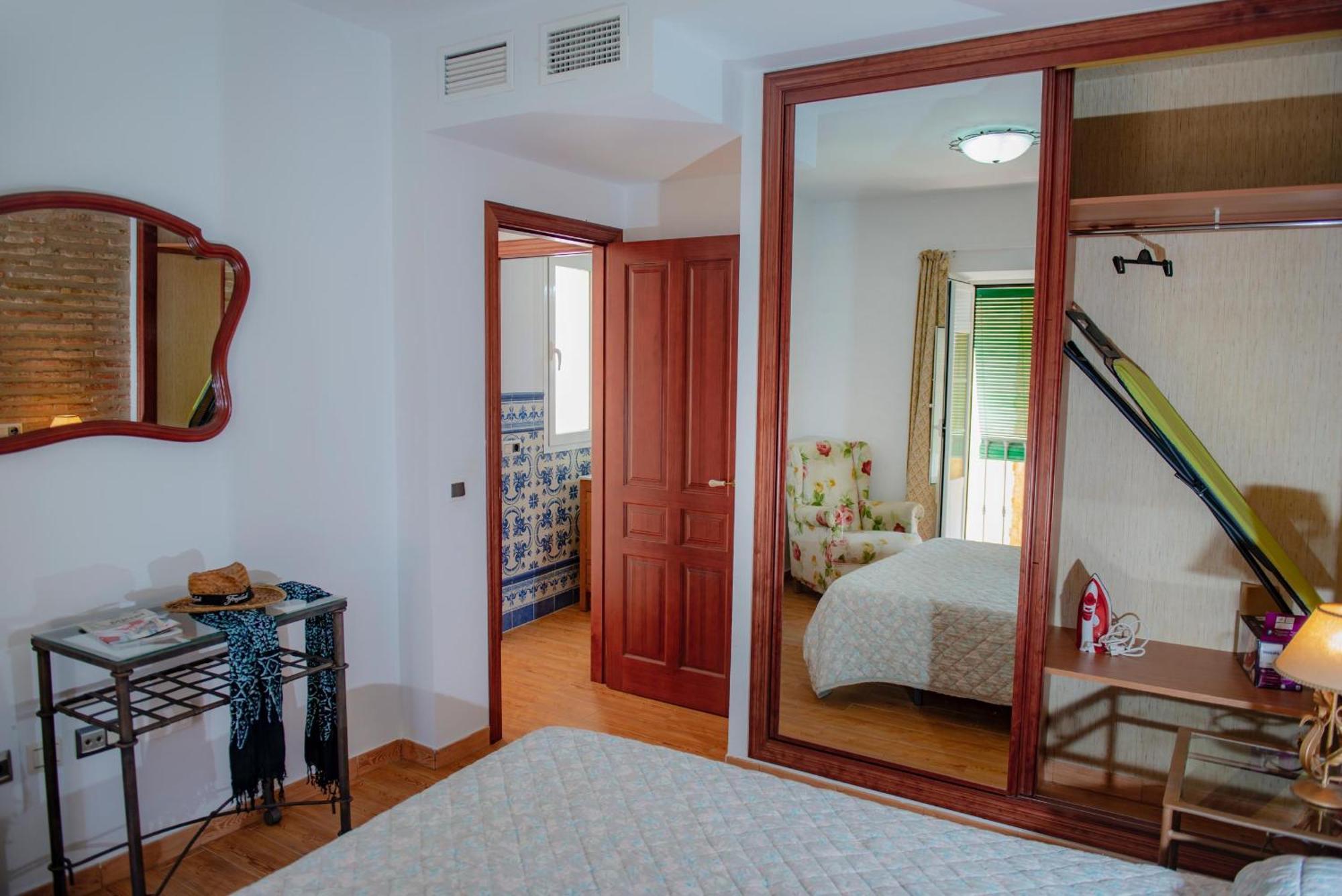Olleria Apartment Malaga Exterior photo